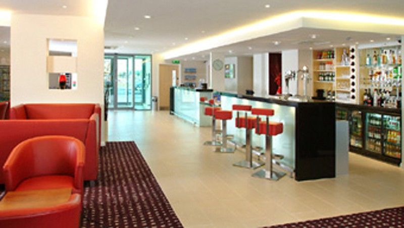 Holiday Inn Express Doncaster, An Ihg Hotel Zewnętrze zdjęcie